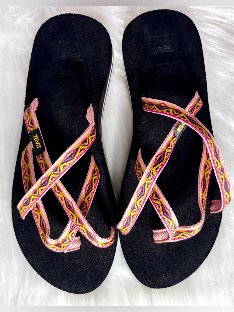Teva Sandals W/Pink & Yellow Patterned Straps